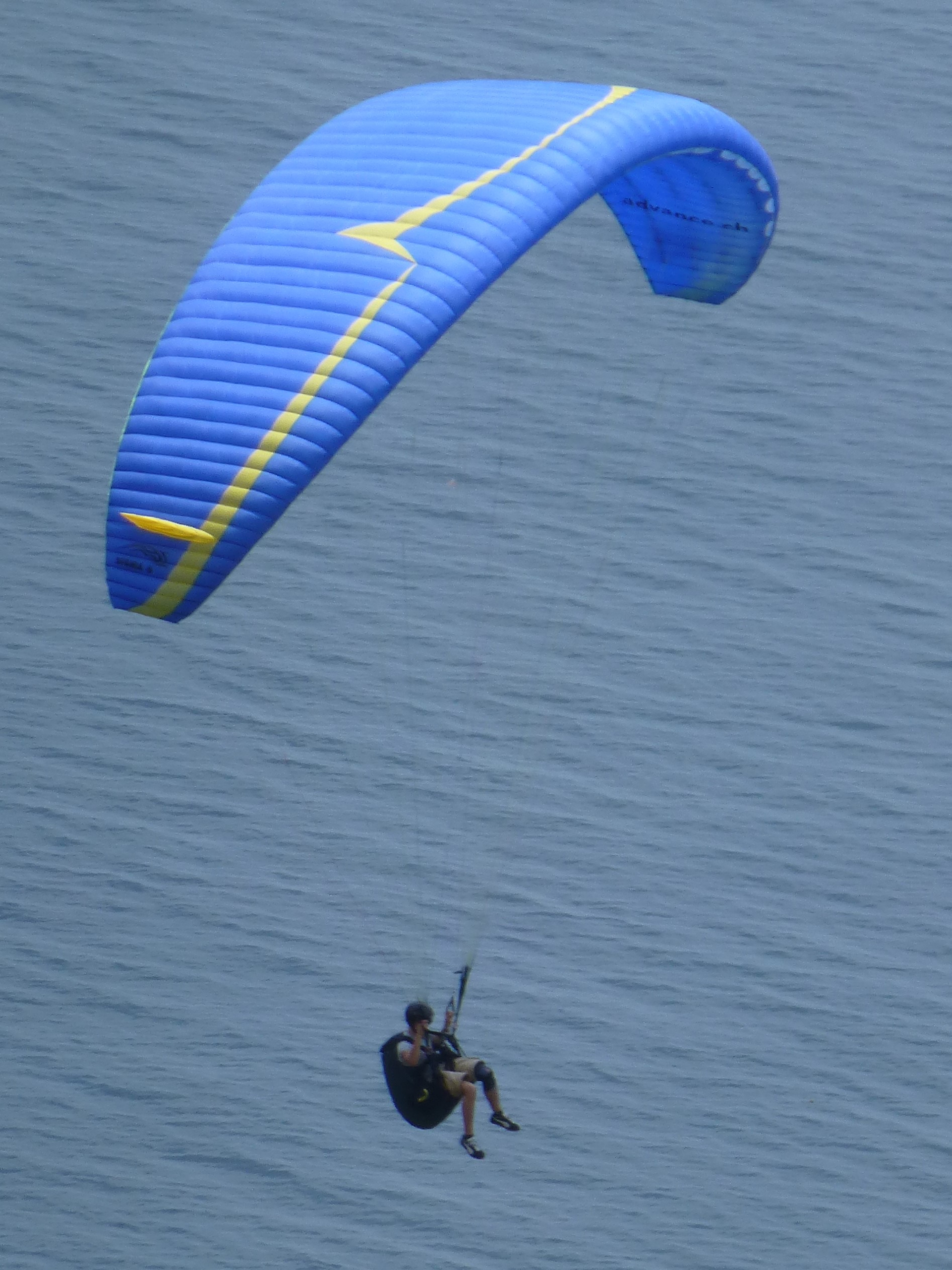 Paragliding: Soar Above the World with Freedom and Thrill