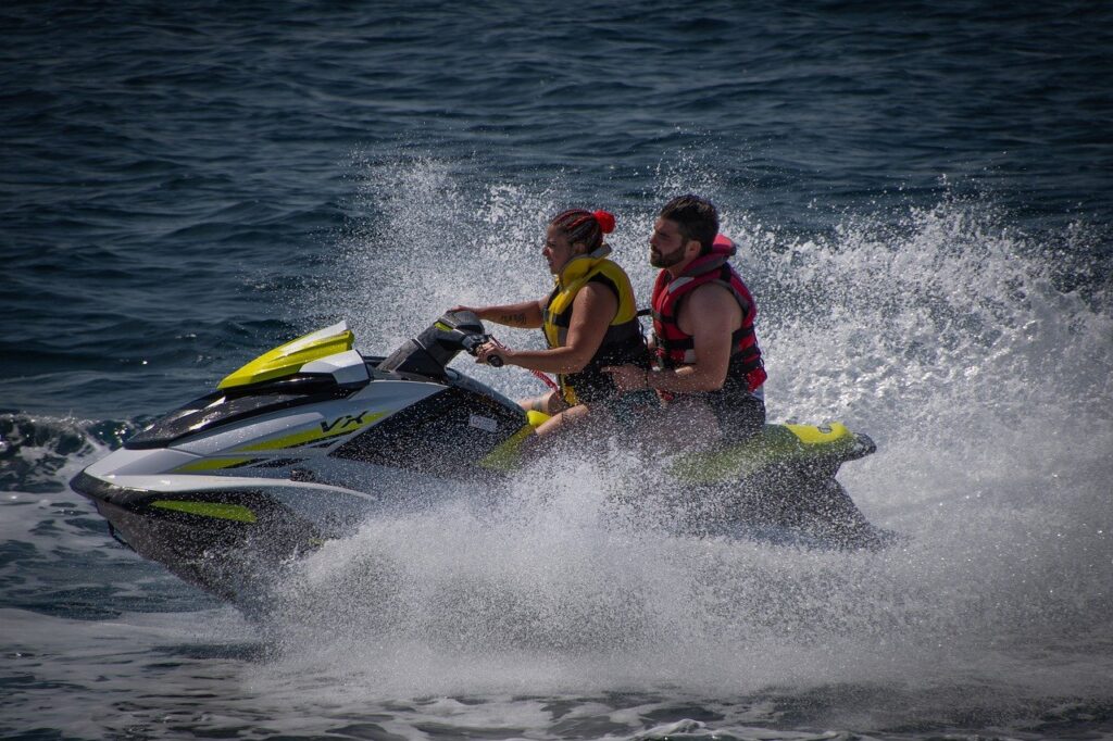 couple, water scooter, jet ski